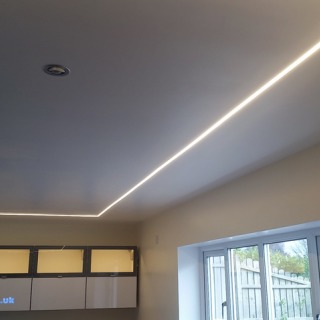 Ceiling and Wall Lighting Strip with Profile - Dotless